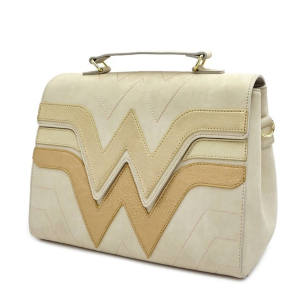 Sold on Ebay Loungefly Wonder Woman Crossbody Bag - Picture 4 of 12